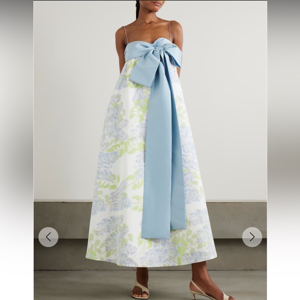 ISO!!!!!!!! Bernadette Bailey gown. Size 36.